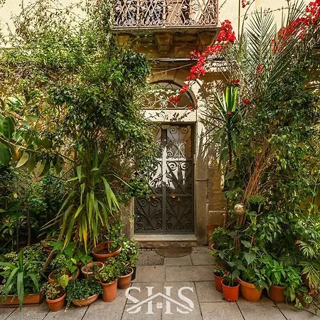 Domu Maria Apartment *